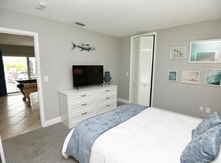 336 Tacoma Ln, Palm Beach Shores, FL 33404