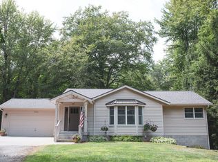 5969 144th Ave, Holland, MI 49424