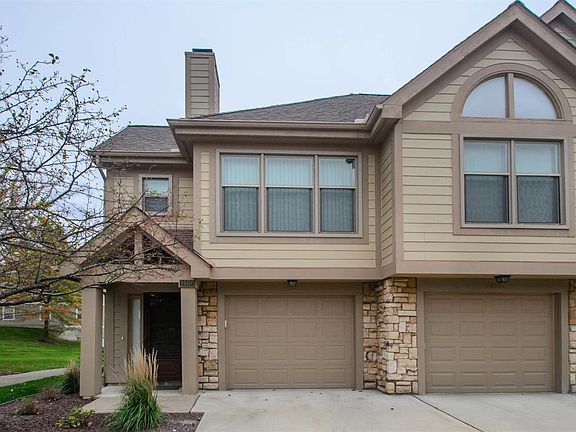 3rd image of 1660 Coburn Dr