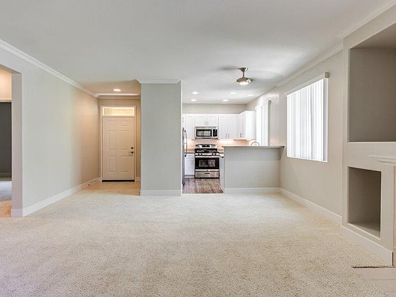 3rd image of 11762 Westview Pkwy APT 27