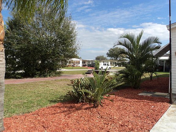 5th image of 909 Barefoot Blvd