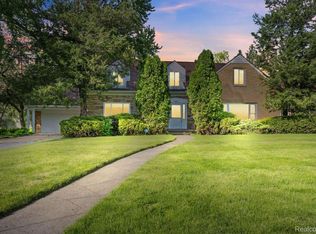 2566 Nolen Dr, Flint, MI 48504