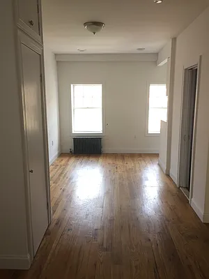 Rented by AJ Clarke | media 35