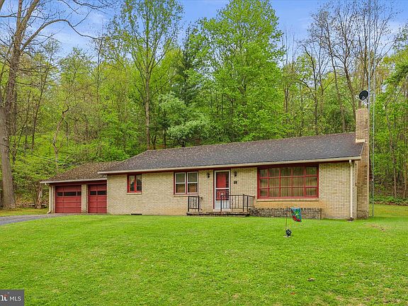 2nd image of 5258 Grand Valley Rd