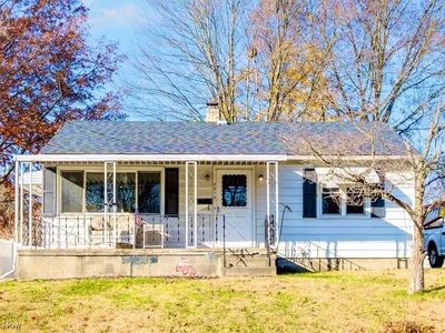 2610 11th St, Cuyahoga Falls, OH, 44221