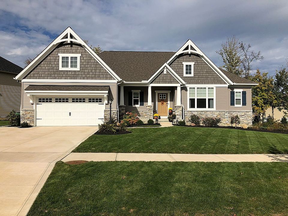 1st image of 3021 Steffan Woods Dr