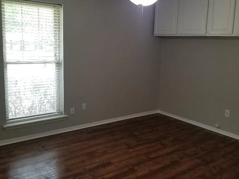 306 Patty Ct — Photo 21