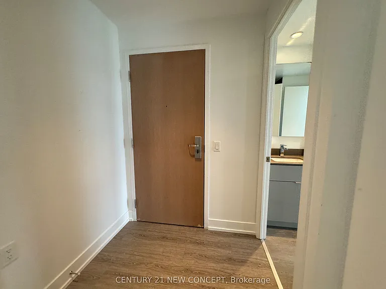 7 Grenville St #4605 — Photo 13