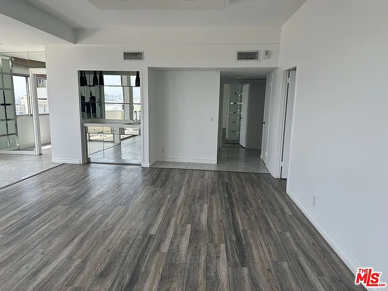 7250 Franklin Ave #702 — Photo 20
