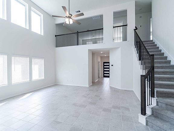 5th image of 19426 Saint Green Dr