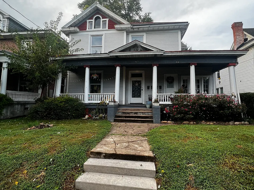 515 Highland Ave SW #4