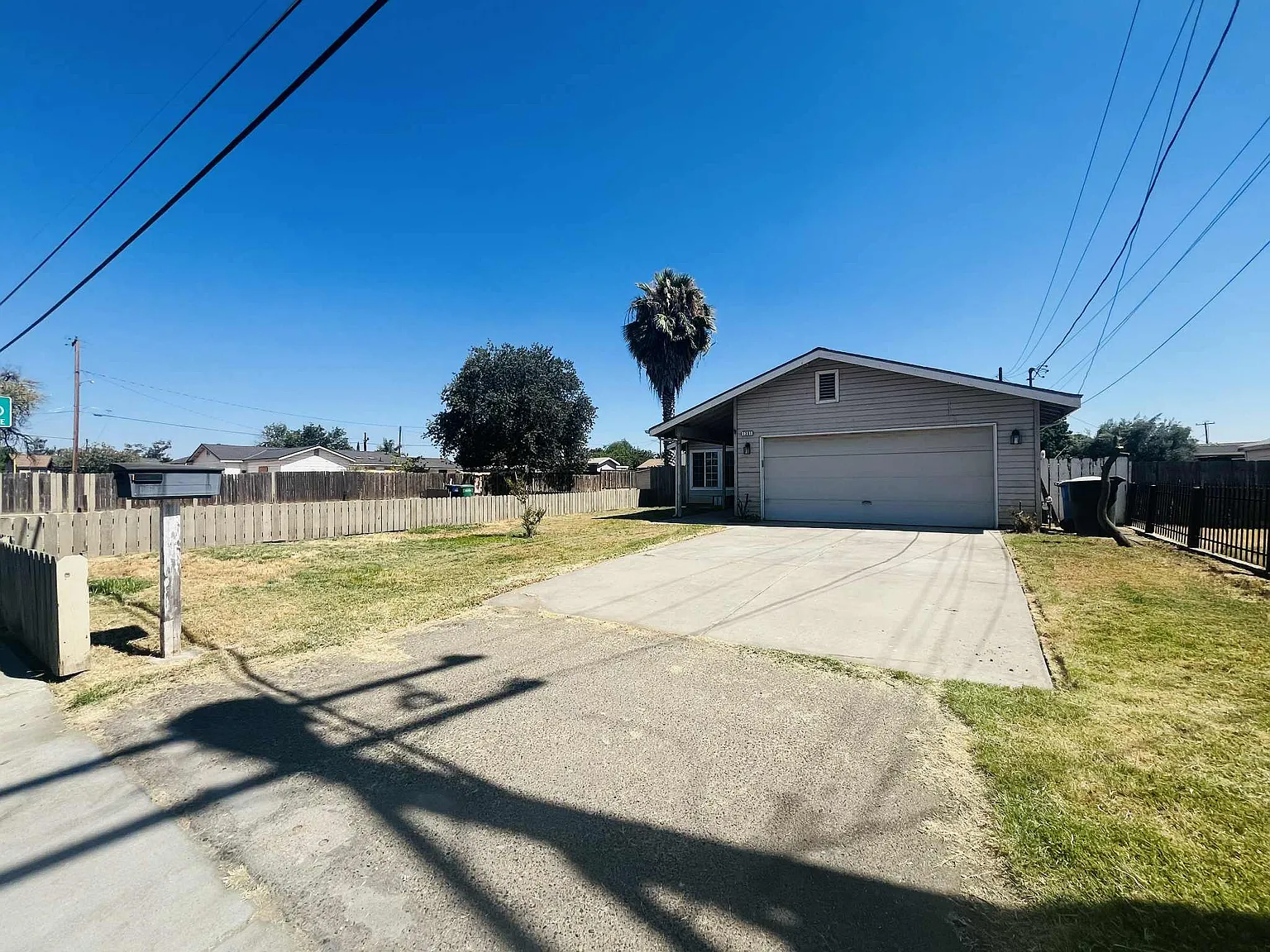 Davis St 1251 - 1 — Photo 3
