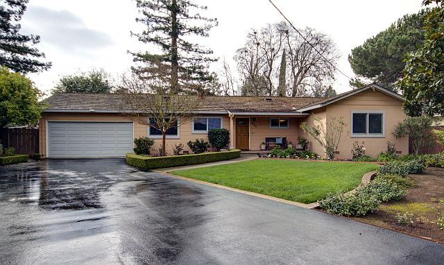 1st image of 434 Casita Ct