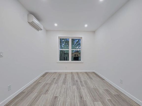 3rd image of 1046 Nostrand Ave Floor 2