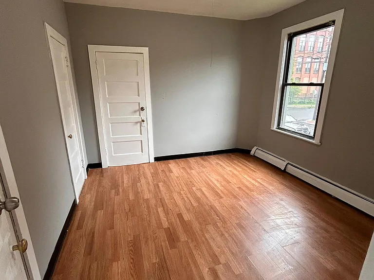 47 Orange St #1S — Photo 2