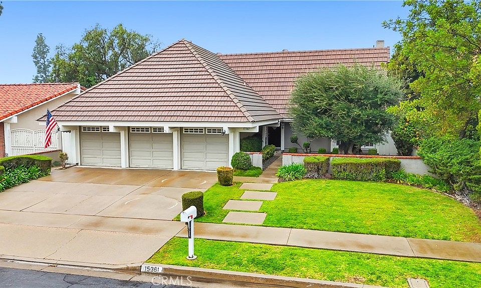 1st image of 15361 Moulins Cir