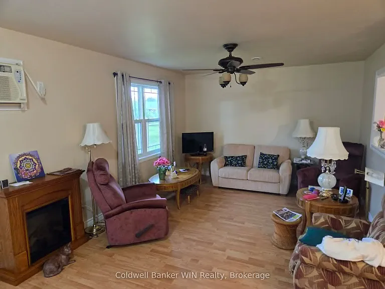 444 Newfoundland St #1 — Photo 4