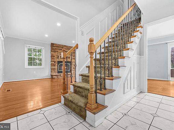 4th image of 2727 Keystone Ln