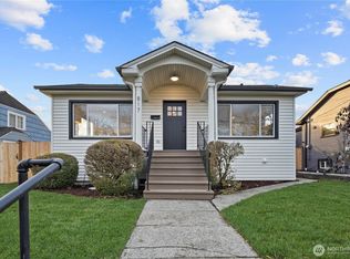 817 26th Ave, A Condominium, Seattle, WA 98122