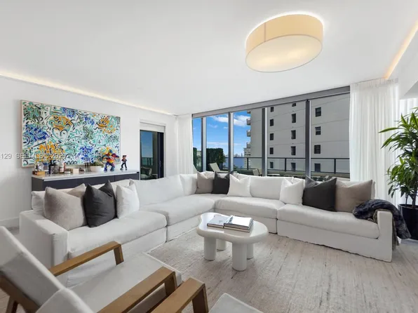 1451 Brickell Ave Unit 903, Miami, FL 33129