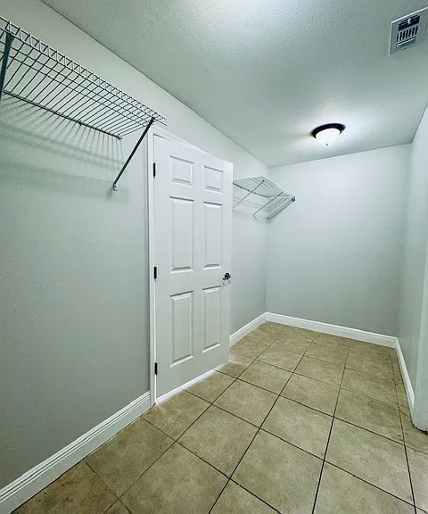 5525 Matanzas Dr — Photo 16