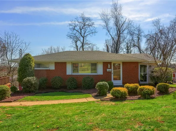 4700 Prescot Dr, Bethel Park, PA 15102