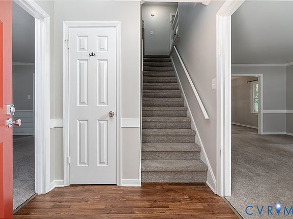 3rd image of 13006 Edgetree Ct