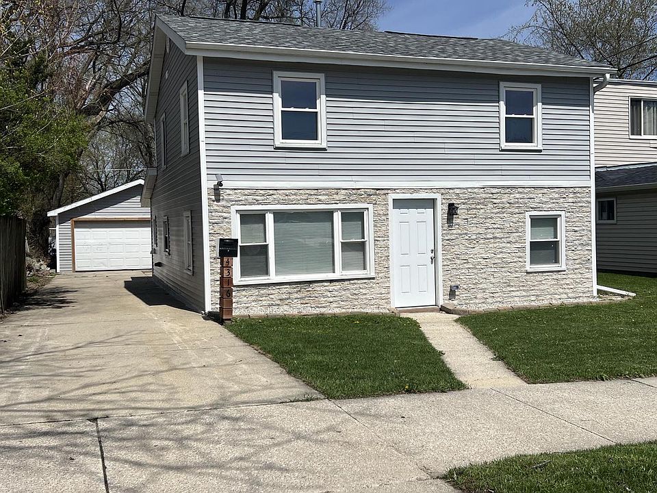 1st image of 4316 Victory AVENUE