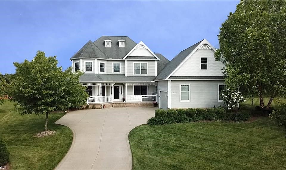 1st image of 3458 Torrey Pines Dr