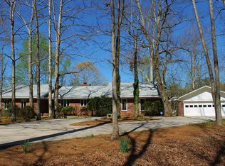 6091 Circle Of Light Dr, Gainesville, GA 30506