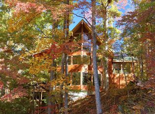 104 Spruce Trl, Sunset, SC 29685