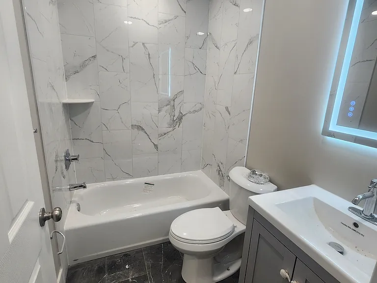 5967 Woodcrest Ave #A — Photo 1