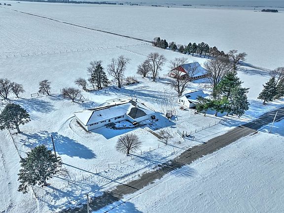 2nd image of 107 County Road 2300n