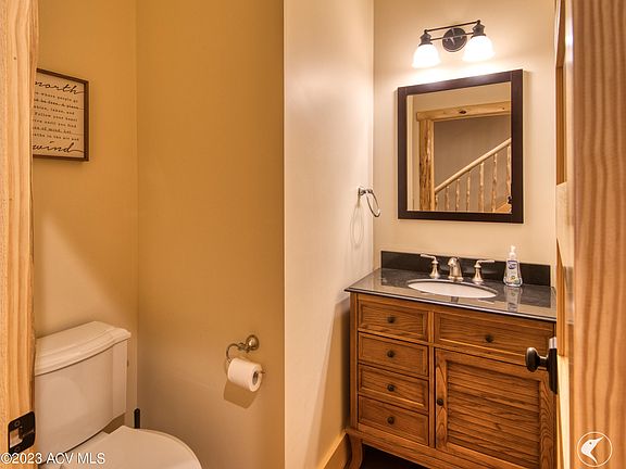 4th image of 62 Long Pond Trl