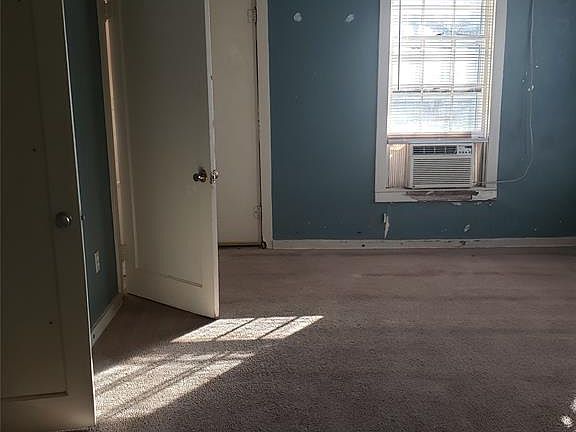 2nd image of 749 E North 12th St