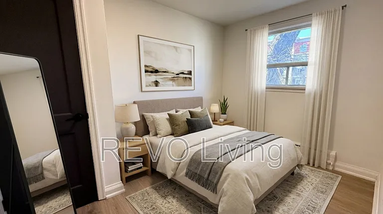 6911 Barker St #6 — Photo 7