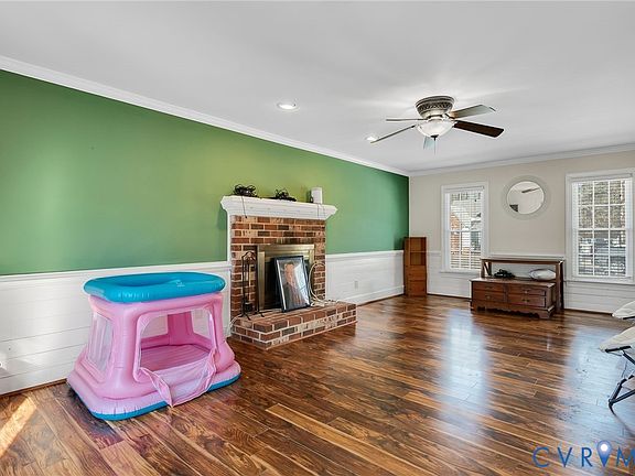 5th image of 8306 Sir Lionel Pl