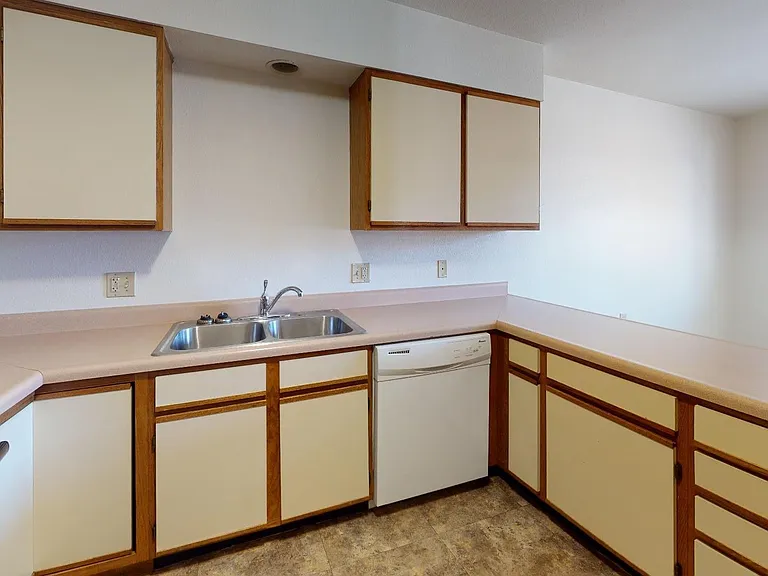 Eastern Townhomes — Photo 4