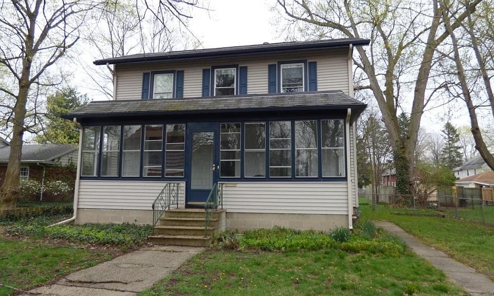 1st image of 506 Green St