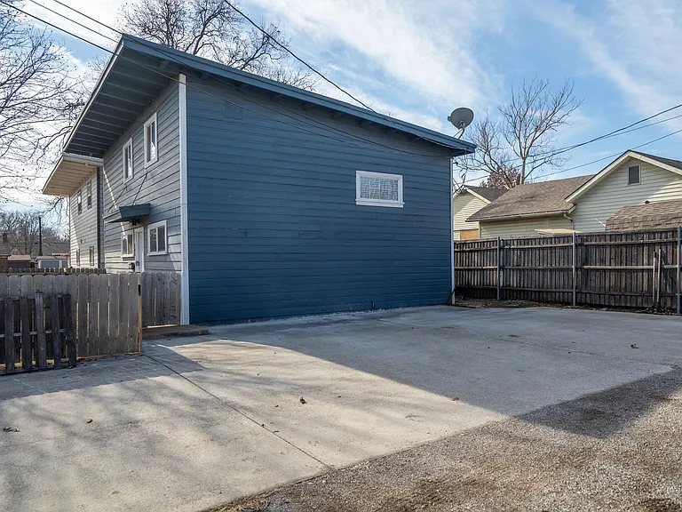 Rosedale — Photo 19