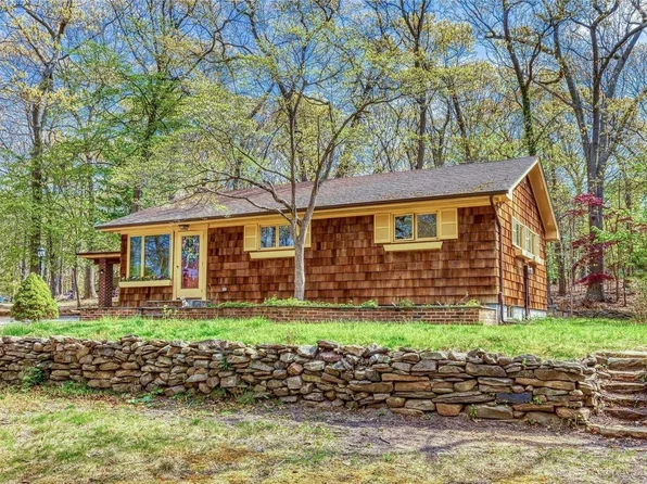 114 Dogwood Drive, Wading River, NY 11792