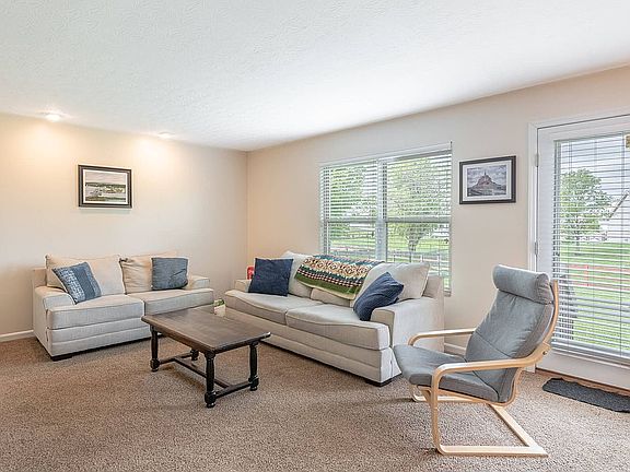 4th image of 7543 Harmill Ct