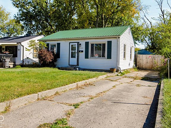 3rd image of 2329 Harlan St