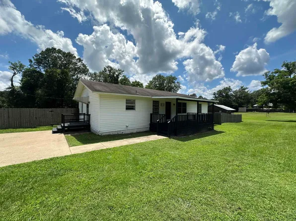 323 Twyman St, Harleton, TX 75651