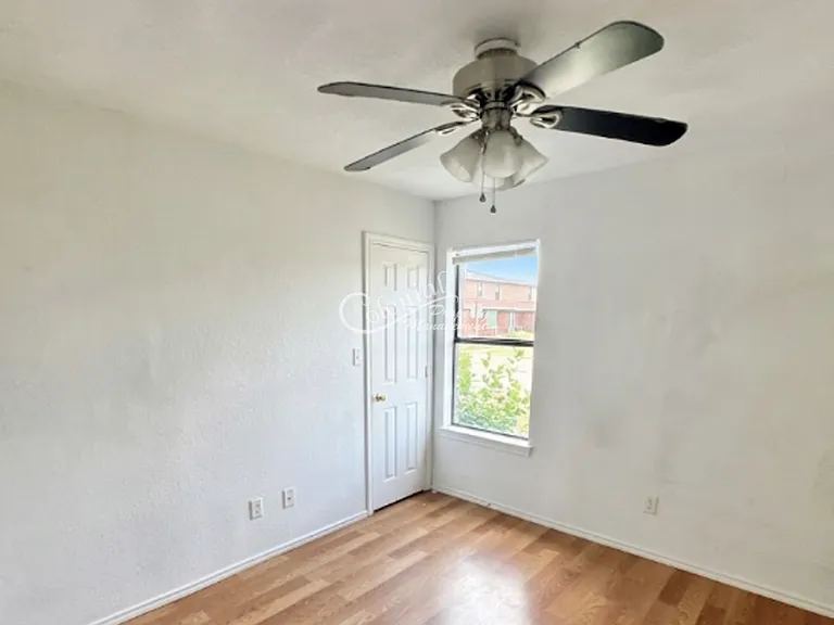 3414 Cantabrian Dr #A — Photo 8