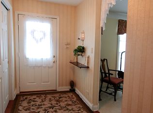 4701 Stonewall Ave, Downers Grove, IL 60515