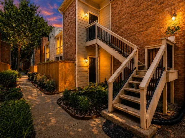 2001 Bering Dr APT 7L, Houston, TX 77057