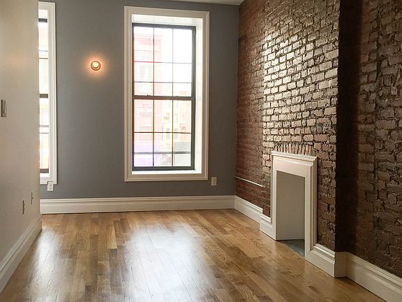 2nd image of 1484 Fulton St #1