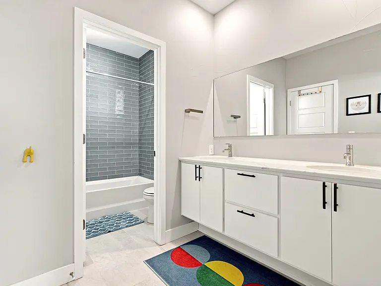 6649 Fern Dr — Photo 17