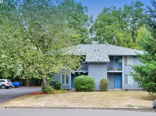 3631 Casteel St, Hubbard, OR 97032
